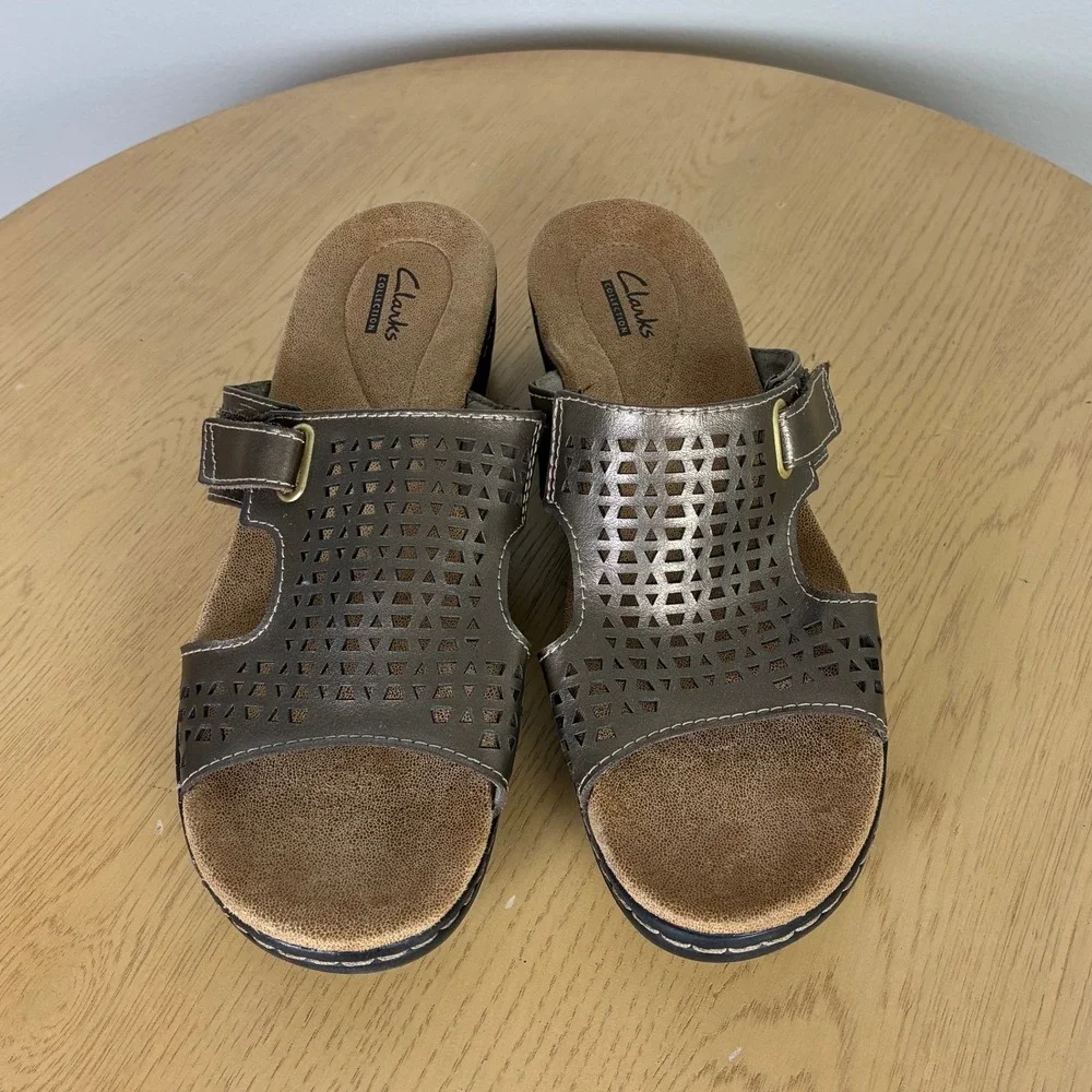 Clarks Wedge Hayla Samoa Slide Sandal Women's 8.5 Bronze Metallic Summer Comfort - Picture 2 of 7